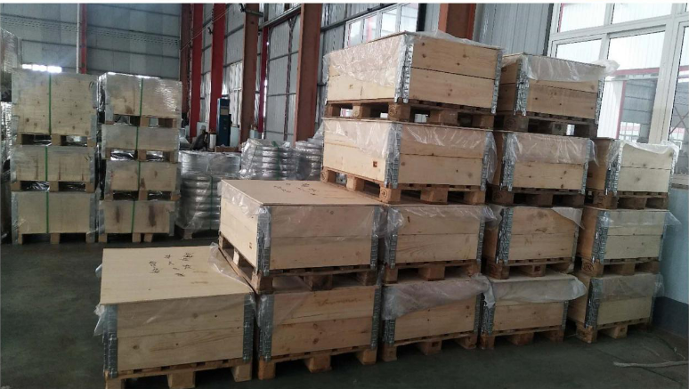 Pallet hoặc hộp gỗ Ván ép khử trùng cho mặt bích tiêu chuẩn và mặt bích không tiêu chuẩn